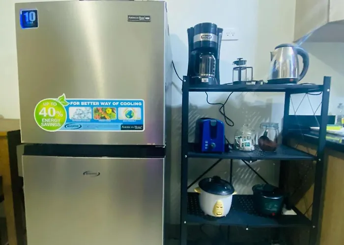 Shore2 Tower 1-1br Budget Moa Airport By Shmily Staycation Apartment *